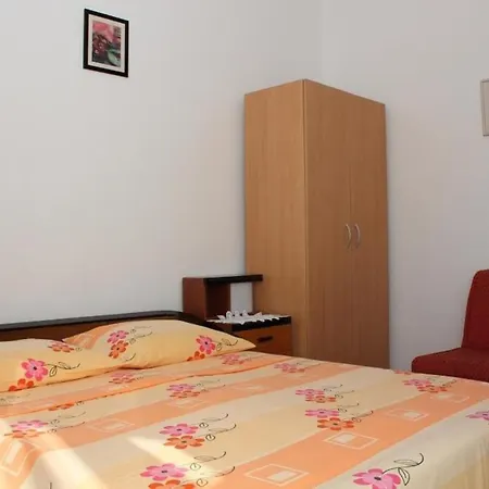 Miho - One Bedroom With Terrace And City View Lägenhet Dubrovnik